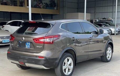 Nissan Qashqai, 2022 год, 1 650 000 рублей, 6 фотография