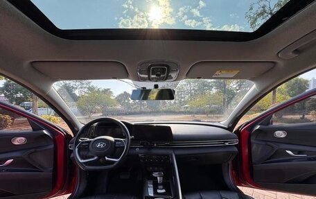 Hyundai Elantra, 2022 год, 1 310 000 рублей, 8 фотография