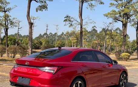 Hyundai Elantra, 2022 год, 1 310 000 рублей, 6 фотография