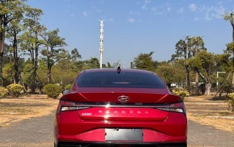 Hyundai Elantra, 2022 год, 1 310 000 рублей, 5 фотография