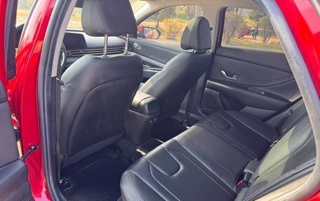 Hyundai Elantra, 2022 год, 1 310 000 рублей, 9 фотография