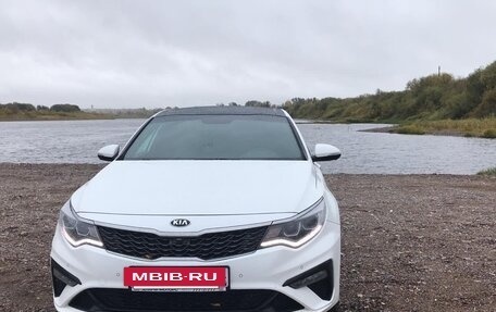 KIA Optima IV, 2018 год, 2 250 000 рублей, 3 фотография