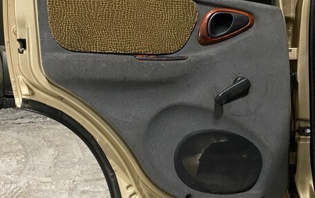 Chevrolet Niva I рестайлинг, 2004 год, 250 000 рублей, 11 фотография