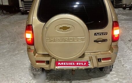 Chevrolet Niva I рестайлинг, 2004 год, 250 000 рублей, 16 фотография