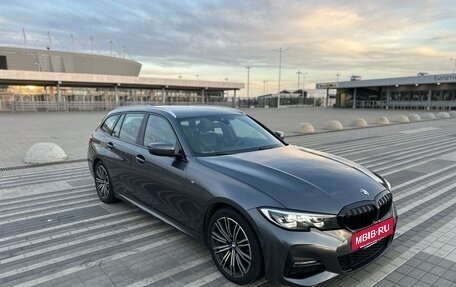 BMW 3 серия, 2019 год, 3 630 000 рублей, 3 фотография