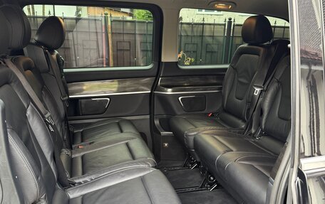 Mercedes-Benz V-Класс, 2021 год, 6 600 000 рублей, 22 фотография