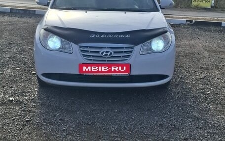 Hyundai Elantra IV, 2011 год, 730 000 рублей, 4 фотография