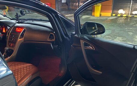 Opel Astra J, 2011 год, 850 000 рублей, 9 фотография