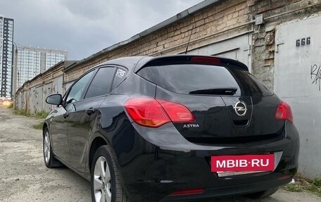 Opel Astra J, 2011 год, 850 000 рублей, 11 фотография