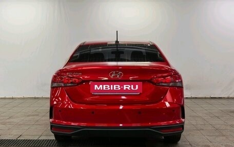 Hyundai Solaris II рестайлинг, 2021 год, 1 590 000 рублей, 6 фотография