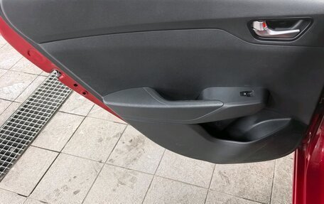 Hyundai Solaris II рестайлинг, 2021 год, 1 590 000 рублей, 15 фотография