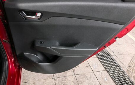 Hyundai Solaris II рестайлинг, 2021 год, 1 590 000 рублей, 17 фотография