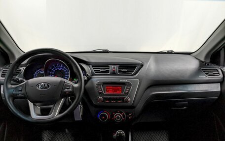 KIA Rio III рестайлинг, 2014 год, 950 000 рублей, 22 фотография