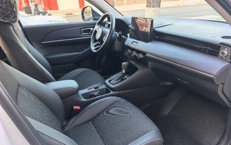 Honda Vezel, 2025 год, 2 450 000 рублей, 11 фотография