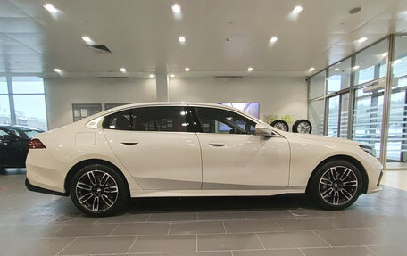 BMW 5 серия, 2025 год, 8 600 000 рублей, 5 фотография