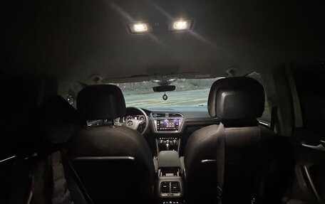 Volkswagen Tiguan II, 2020 год, 4 000 000 рублей, 10 фотография