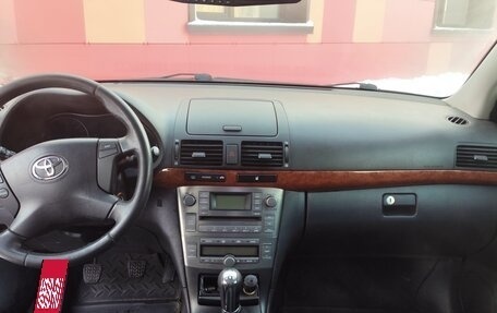 Toyota Avensis III рестайлинг, 2008 год, 850 000 рублей, 17 фотография