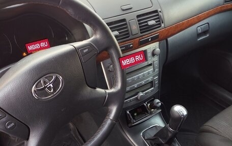 Toyota Avensis III рестайлинг, 2008 год, 850 000 рублей, 15 фотография