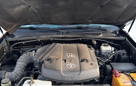 Toyota Land Cruiser Prado 120 рестайлинг, 2008 год, 2 800 000 рублей, 11 фотография