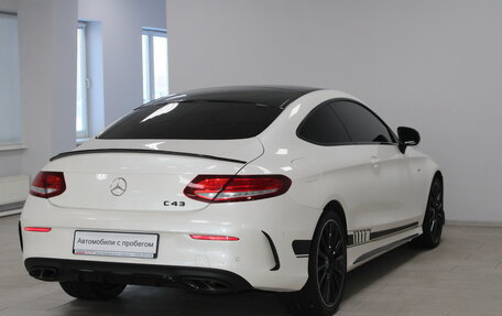 Mercedes-Benz C-Класс, 2017 год, 2 599 900 рублей, 4 фотография