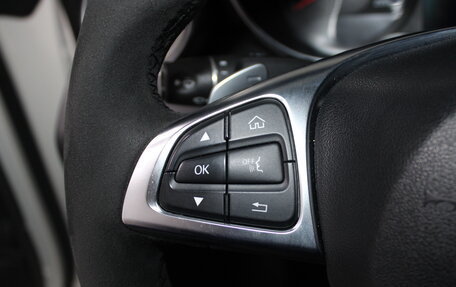 Mercedes-Benz C-Класс, 2017 год, 2 599 900 рублей, 10 фотография