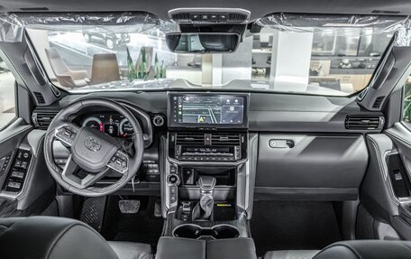 Toyota Land Cruiser, 2025 год, 16 490 000 рублей, 9 фотография