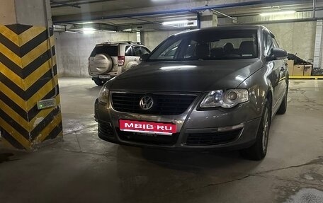 Volkswagen Passat B6, 2006 год, 575 000 рублей, 1 фотография