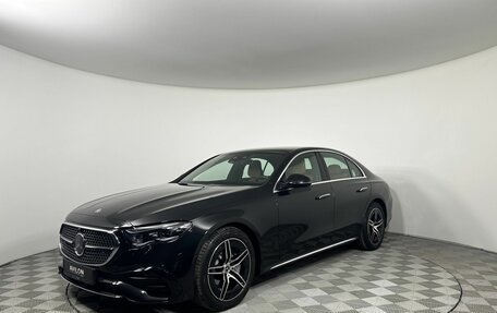 Mercedes-Benz E-Класс, 2025 год, 9 900 000 рублей, 1 фотография