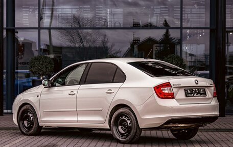 Skoda Rapid I, 2015 год, 825 000 рублей, 4 фотография