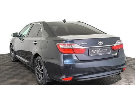 Toyota Camry, 2018 год, 2 525 000 рублей, 7 фотография