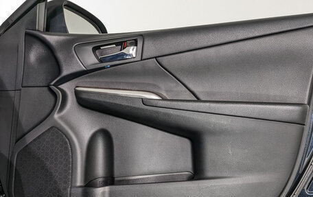 Toyota Camry, 2018 год, 2 525 000 рублей, 24 фотография