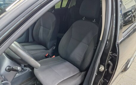 Renault Logan II, 2017 год, 745 000 рублей, 8 фотография