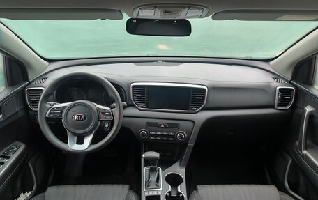 KIA Sportage IV рестайлинг, 2018 год, 2 481 000 рублей, 10 фотография