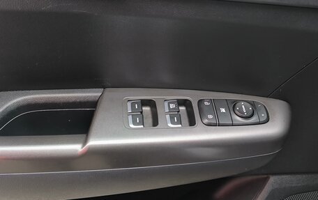 KIA Sportage IV рестайлинг, 2018 год, 2 481 000 рублей, 19 фотография