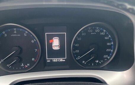 Toyota RAV4, 2017 год, 2 200 000 рублей, 4 фотография