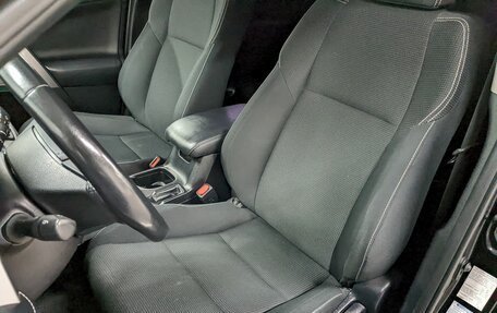 Toyota RAV4, 2019 год, 2 650 000 рублей, 14 фотография