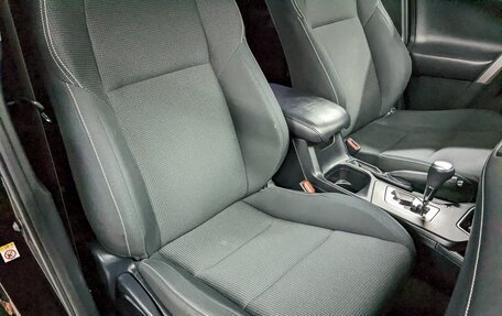 Toyota RAV4, 2019 год, 2 650 000 рублей, 20 фотография