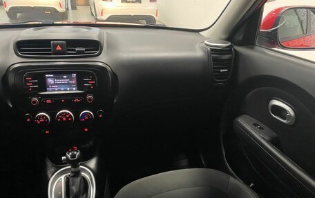 KIA Soul II рестайлинг, 2016 год, 1 246 000 рублей, 26 фотография