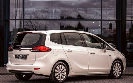 Opel Zafira C рестайлинг, 2013 год, 1 095 000 рублей, 6 фотография