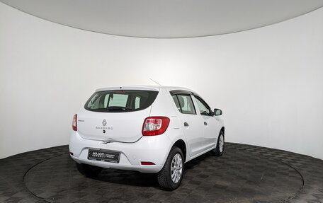 Renault Sandero II рестайлинг, 2018 год, 995 000 рублей, 5 фотография