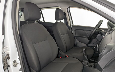 Renault Sandero II рестайлинг, 2018 год, 995 000 рублей, 23 фотография