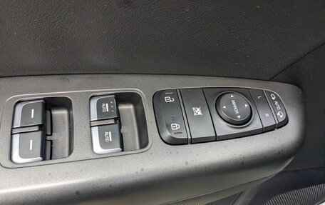 KIA Sportage IV рестайлинг, 2019 год, 1 875 000 рублей, 12 фотография