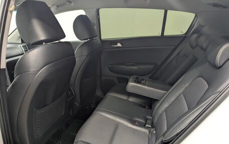 KIA Sportage IV рестайлинг, 2019 год, 1 875 000 рублей, 5 фотография