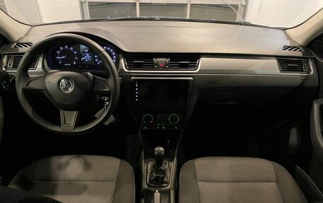 Skoda Rapid I, 2015 год, 629 000 рублей, 9 фотография