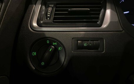 Skoda Rapid I, 2015 год, 629 000 рублей, 32 фотография