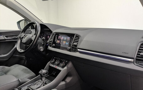 Skoda Karoq I, 2021 год, 2 370 000 рублей, 13 фотография