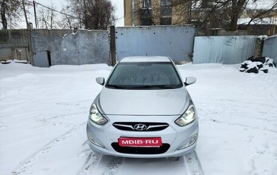 Hyundai Solaris II рестайлинг, 2012 год, 660 000 рублей, 1 фотография