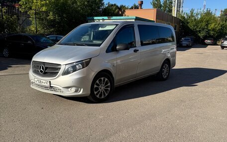 Mercedes-Benz Vito, 2017 год, 2 350 000 рублей, 3 фотография
