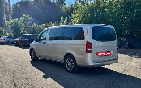 Mercedes-Benz Vito, 2017 год, 2 350 000 рублей, 2 фотография