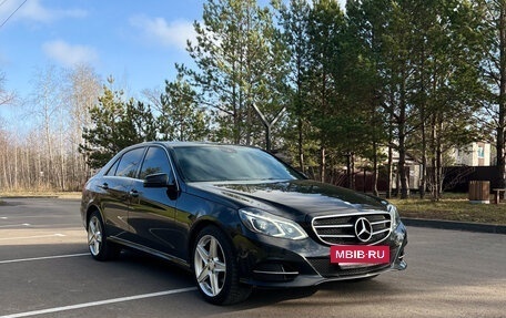 Mercedes-Benz E-Класс, 2013 год, 1 650 000 рублей, 3 фотография